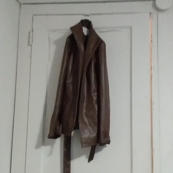 Jacket - Picture 3 of 3